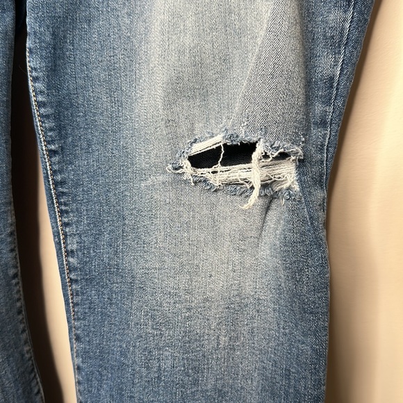 R Jeans Super High Rise Distressed Jeans - Picture 8 of 13